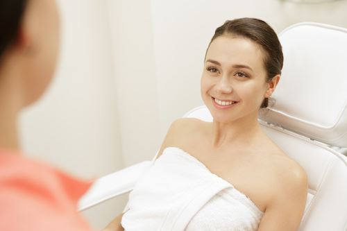 What You Should Know About Fractional CO2 Lasers Before Your Appointment Photo