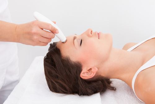 Microdermabrasion vs. Laser Resurfacing: What’s Best for You? Photo