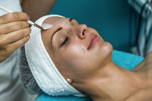 Should You Go for a Professional or At-Home Chemical Peel? Photo