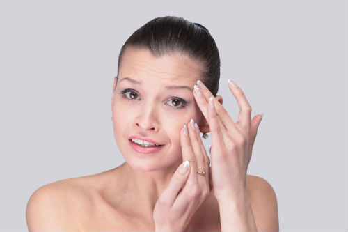 The Differences Between Laser Skin Resurfacing and a Facelift Photo