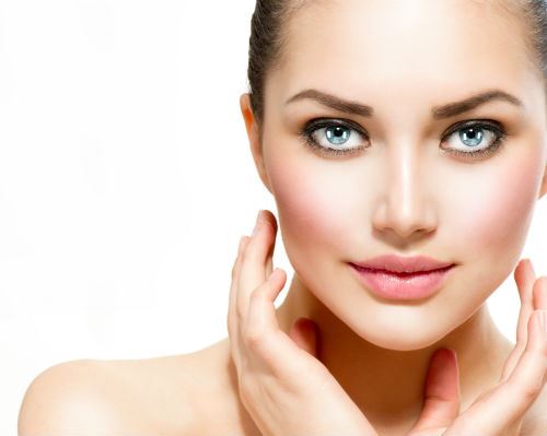 The Ins and Outs of the Madonna Eye Lift Procedure Photo