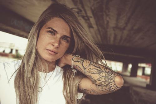 What to Expect During Your First Laser Tattoo Removal Appointment Photo
